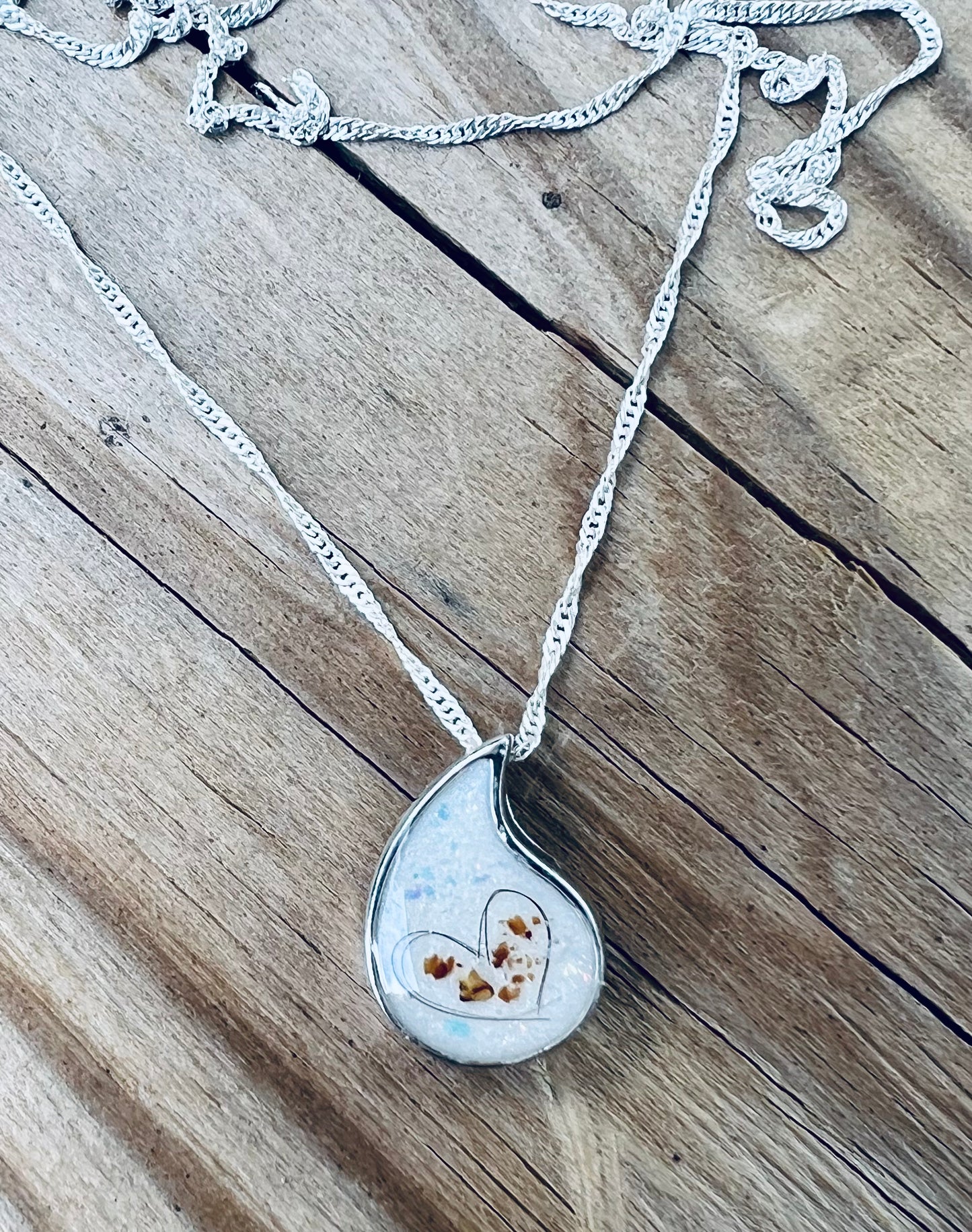 Curvy Milk Drop Pendant